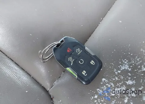 2019 Chevrolet Suburban Lt z USA, uszkodzony, nr VIN 1GNSKHKC0KR398471